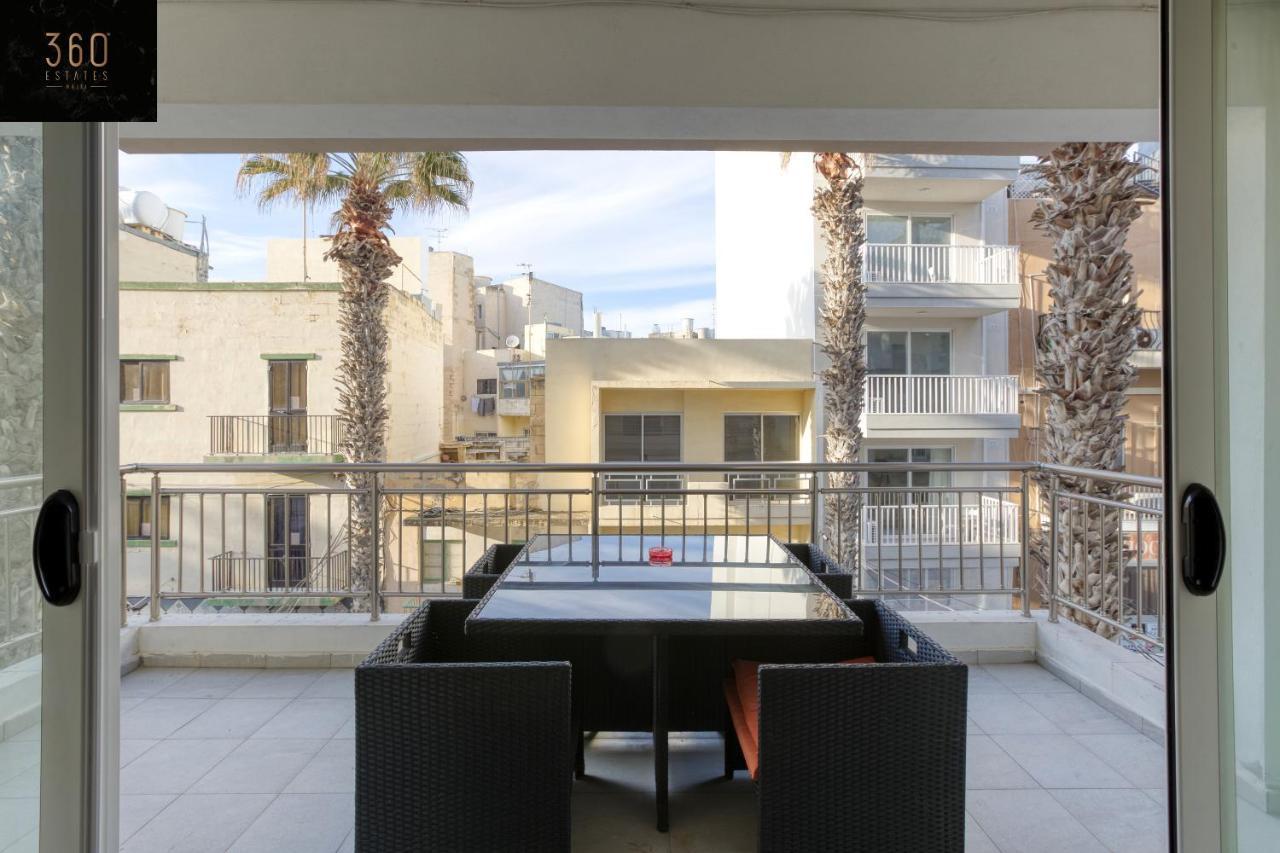 Charming Home Meters From The Seafront With Terrace By 360 Estates St. Paul's Bay Exterior foto